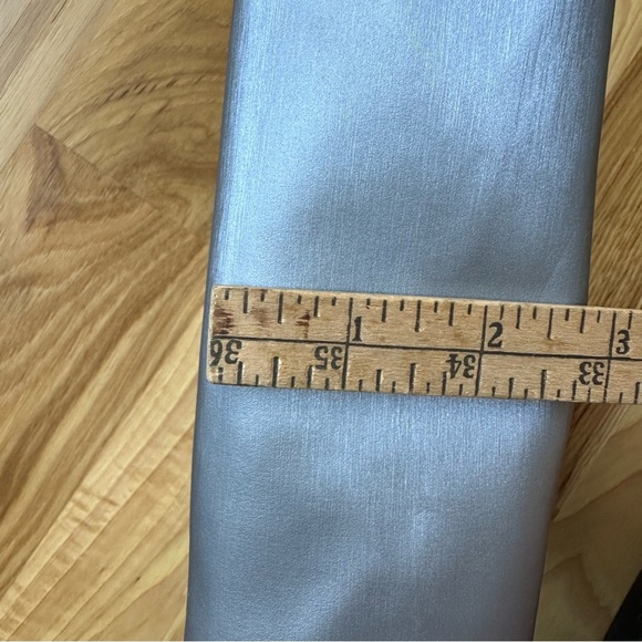 CHRISTIAN DIOR Parfums Perfume Cosmetic Makeup Bag Small Silver Gold Tone - Picture 7 of 10